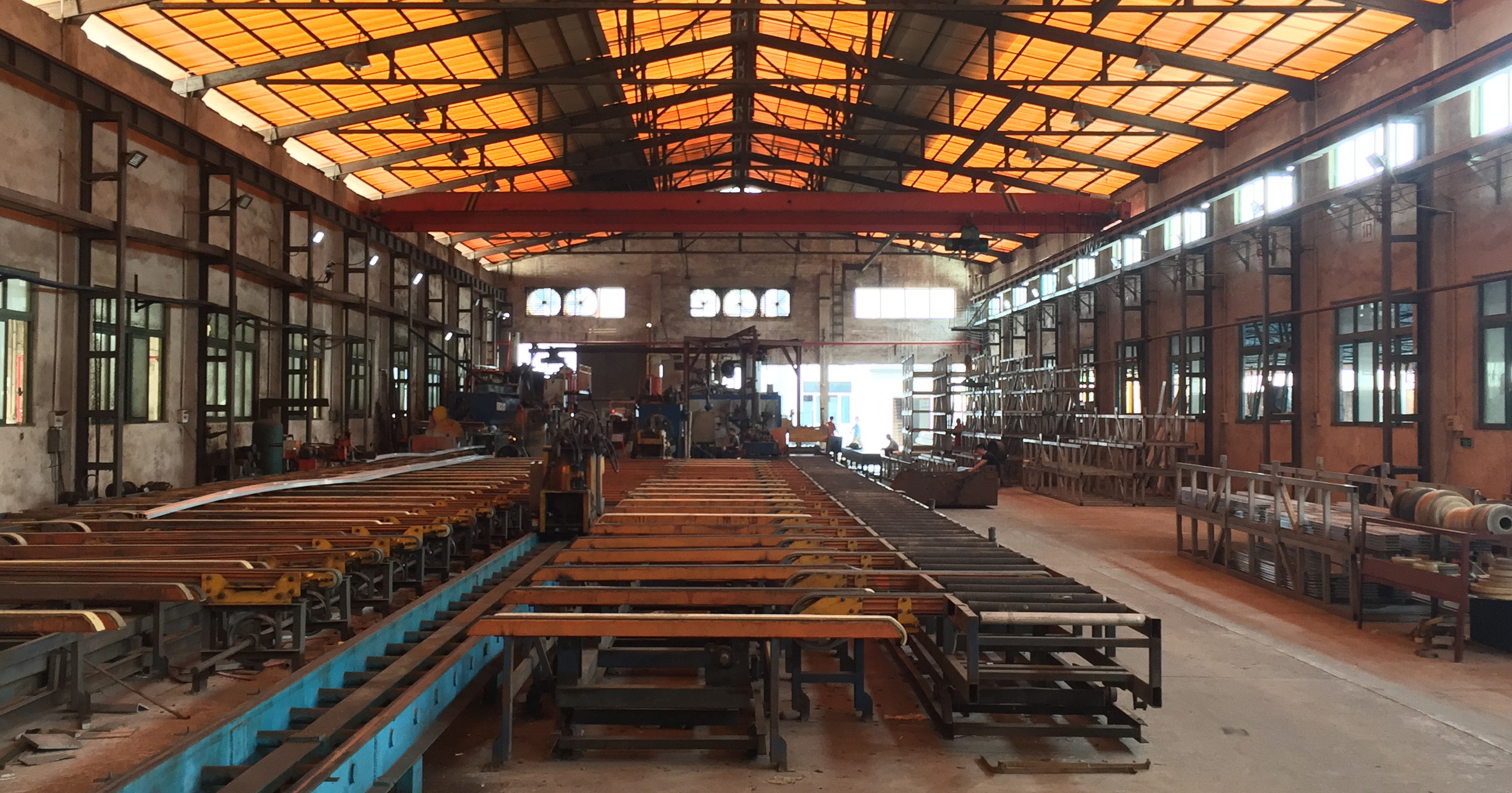 鋁合金型材擠壓廠家 鋁合金型材擠壓廠家